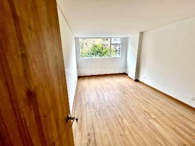 Apartamento de 2 alcobas en venta en Chico Reservado, Bogotá, 95 m² · foto 13 de 20