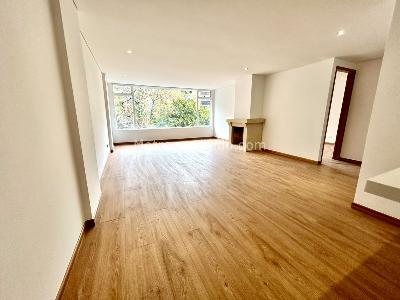 Apartamento de 2 alcobas en venta en Chico Reservado, Bogotá, 95 m² · foto 5 de 20