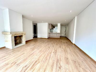 Apartamento de 2 alcobas en venta en Chico Reservado, Bogotá, 95 m² · foto 2 de 20