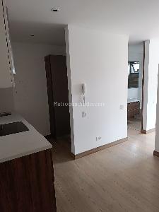 Apartaestudio en arriendo en Santa Paula, Bogotá, 33 m² · foto 2 de 17