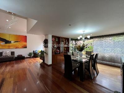 Casa de 4 alcobas en venta en Casa Blanca Suba, Bogotá, 326 m² · foto 3 de 20