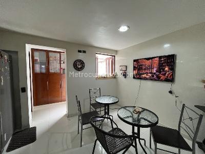 Casa de 4 alcobas en venta en Casa Blanca Suba, Bogotá, 326 m² · foto 7 de 20
