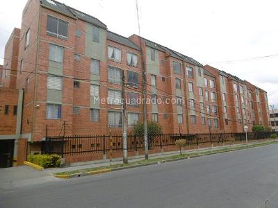 Apartamento de 3 alcobas en venta en Provivienda Oriental, Bogotá, 63 m² · foto 18 de 19