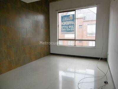 Apartamento de 3 alcobas en venta en Provivienda Oriental, Bogotá, 63 m² · foto 5 de 19