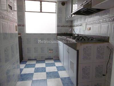 Apartamento de 3 alcobas en venta en Provivienda Oriental, Bogotá, 63 m² · foto 7 de 19