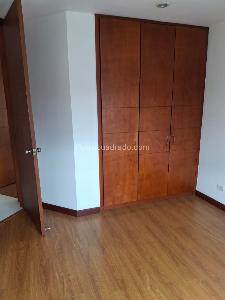 Apartamento de 3 alcobas en venta en Los Cedritos, Bogotá, 96 m² · foto 14 de 19