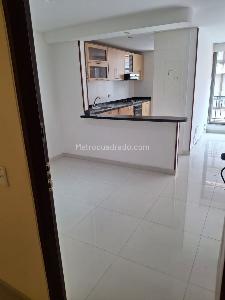 Apartamento de 3 alcobas en venta en Los Cedritos, Bogotá, 96 m² · foto 4 de 19