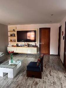 Casa de 5 alcobas en venta en Gratamira, Bogotá, 286 m² · foto 8 de 9