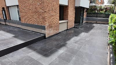 Apartamento de 2 alcobas en venta en Santa Barbara Central, Bogotá, 141 m² · foto 16 de 20