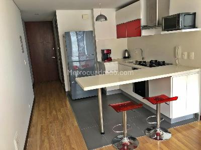 Apartamento de 1 alcoba en venta en Santa Barbara Occidental, Bogotá, 37 m² · foto 3 de 10