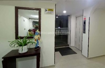 Apartamento de 3 alcobas en venta en Mazuren Autopista Norte, Bogotá, 72 m² · foto 16 de 19