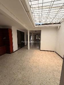 Apartamento de 3 alcobas en venta en Pampalinda, Bogotá, 176 m² · foto 11 de 17