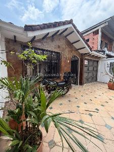 Apartamento de 3 alcobas en venta en Pampalinda, Bogotá, 176 m² · foto 17 de 17