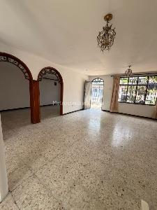 Apartamento de 3 alcobas en venta en Pampalinda, Bogotá, 176 m² · foto 3 de 17