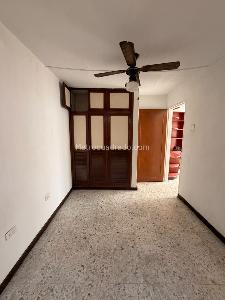 Apartamento de 3 alcobas en venta en Pampalinda, Bogotá, 176 m² · foto 7 de 17
