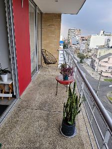 Apartamento de 2 alcobas en venta en Belalcazar, Bogotá, 75 m² · foto 3 de 12