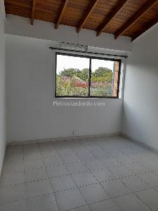 Apartamento de 4 alcobas en venta en Carlos E Restrepo, Medellín, 117 m² · foto 9 de 20