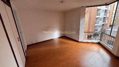 Apartamento de 3 alcobas en venta en Mazuren, Bogotá, 84 m² · foto 12 de 20