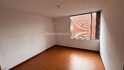 Apartamento de 3 alcobas en venta en Mazuren, Bogotá, 84 m² · foto 9 de 20