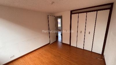 Apartamento de 3 alcobas en venta en Mazuren, Bogotá, 84 m² · foto 10 de 20