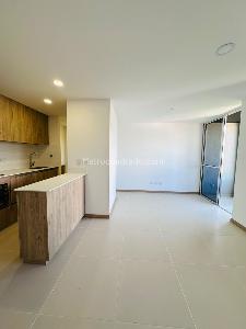 Apartamento de 3 alcobas en venta en Camino Verde, Envigado, 64 m² · foto 2 de 12
