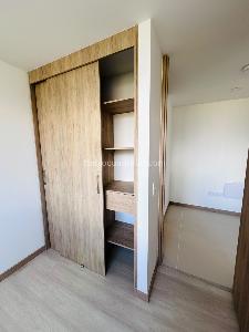 Apartamento de 3 alcobas en venta en Camino Verde, Envigado, 64 m² · foto 8 de 12