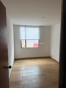 Apartaestudio en arriendo en Chapinero, Bogotá, 55 m² · foto 3 de 6