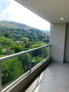 Apartamento de 2 alcobas en venta en Bella Vista, Cali, 89 m² · foto 2 de 20