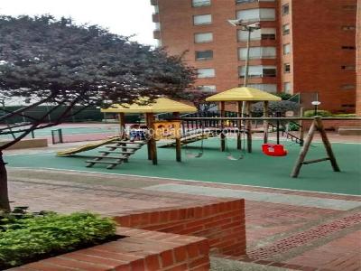 Apartamento de 2 alcobas en venta en La Calleja, Bogotá, 100 m² · foto 3 de 10