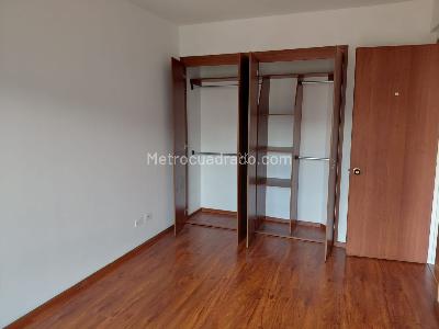 Apartaestudio en arriendo en Gran America, Bogotá, 43 m² · foto 2 de 10