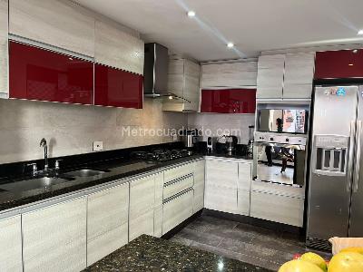 Apartamento de 4 alcobas en venta en Lagos De Cordoba, Bogotá, 170 m² · foto 5 de 20
