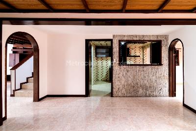 Casa de 3 alcobas en venta en Modelia, Bogotá, 230 m² · foto 9 de 20
