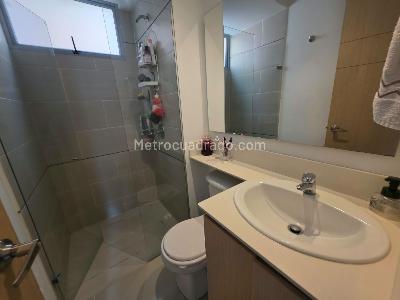 Apartamento de 2 alcobas en venta en Camino Verde Montepietra, Envigado, 79 m² · foto 11 de 15