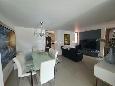 Apartamento de 2 alcobas en venta en Camino Verde Montepietra, Envigado, 79 m² · foto 2 de 15