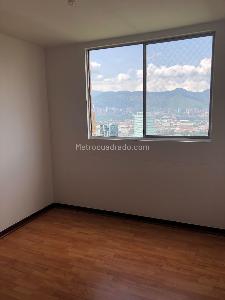 Apartamento de 4 alcobas en venta en El Poblado Castropol, Medellín, 94 m² · foto 13 de 18