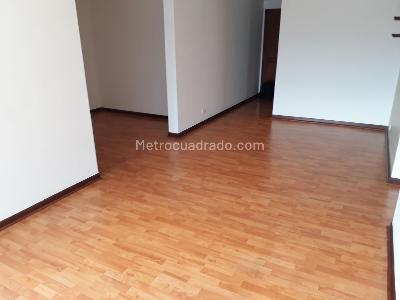 Apartamento de 4 alcobas en venta en El Poblado Castropol, Medellín, 94 m² · foto 5 de 18