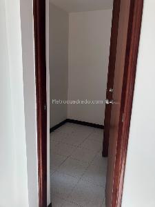Apartamento de 4 alcobas en venta en El Poblado Castropol, Medellín, 94 m² · foto 8 de 18