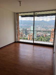 Apartamento de 4 alcobas en venta en El Poblado Castropol, Medellín, 94 m² · foto 2 de 18