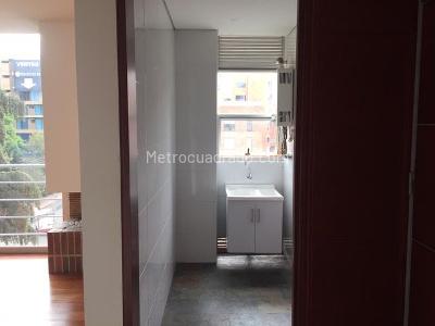 Apartamento de 1 alcoba en arriendo en Chico Norte, Bogotá, 60 m² · foto 6 de 20