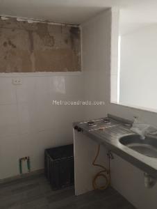 Apartamento de 3 alcobas en venta en Villa Alemania Ii Sector, Bogotá, 39 m² · foto 5 de 16