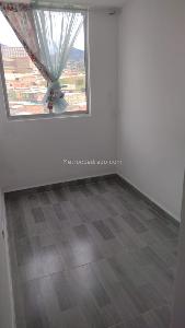 Apartamento de 3 alcobas en venta en Villa Alemania Ii Sector, Bogotá, 39 m² · foto 9 de 16