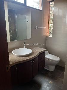Casa de 4 alcobas en arriendo en Santa Bibiana, Chía, 221 m² · foto 10 de 15