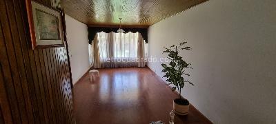 Casa de 5 alcobas en arriendo en Estoril, Bogotá, 500 m² · foto 13 de 20
