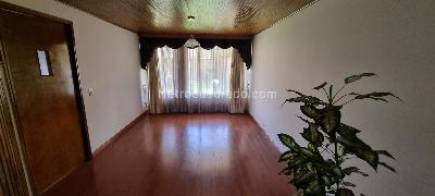 Casa de 5 alcobas en arriendo en Estoril, Bogotá, 500 m² · foto 14 de 20
