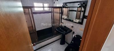 Casa de 5 alcobas en arriendo en Estoril, Bogotá, 500 m² · foto 4 de 20