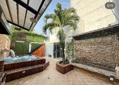 Casa de 5 alcobas en venta en Prados Del Norte, Cali, 240 m² · foto 3 de 15