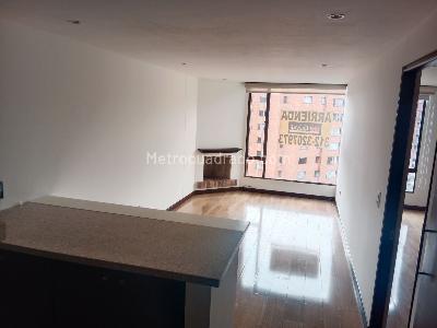 Apartaestudio en arriendo en Lagos De Cordoba, Bogotá, 49 m² · foto 2 de 18