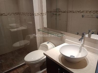 Apartaestudio en arriendo en Lagos De Cordoba, Bogotá, 49 m² · foto 7 de 18